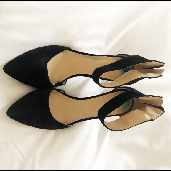 BCBG Generation suede Heels - Picture 2 of 5